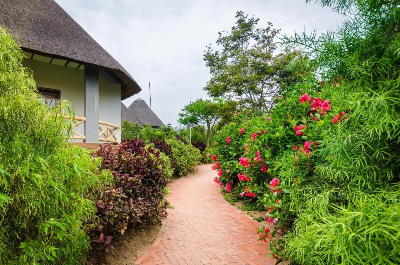 Emburara Farm Lodge Mbarara Exterior photo