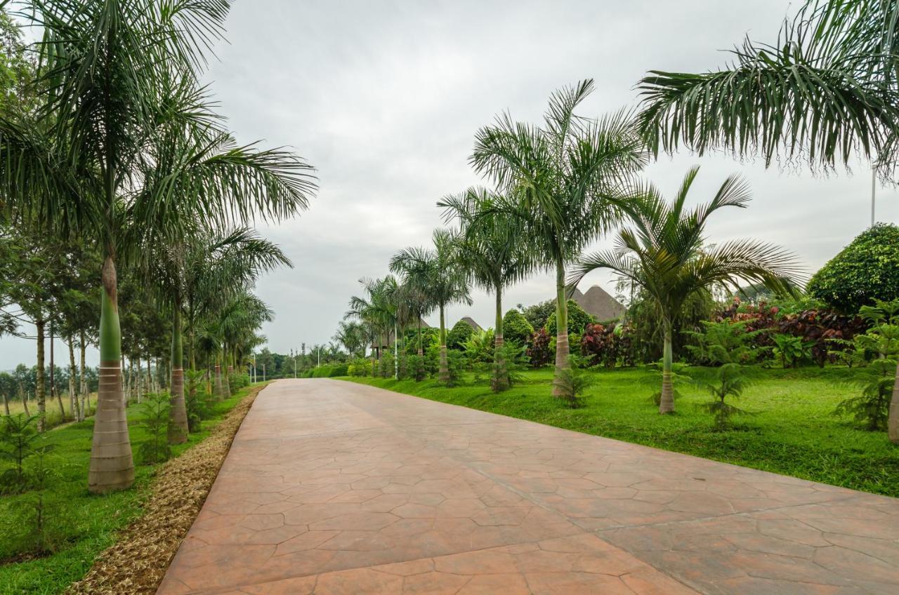 Emburara Farm Lodge Mbarara Exterior photo